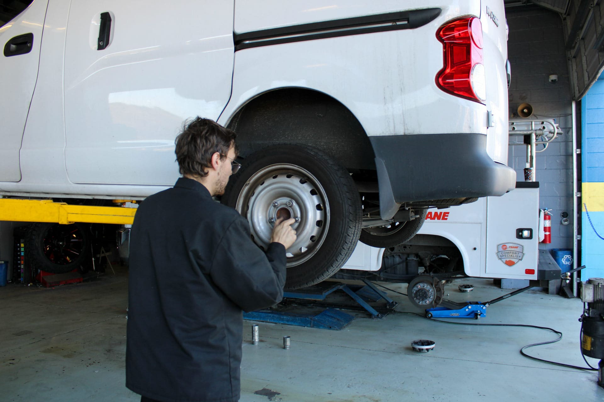 Vahical Service Quote Request Big Chief Tire Jacksonville, FL